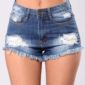 Fashion Nova -See How High These Shorts Go